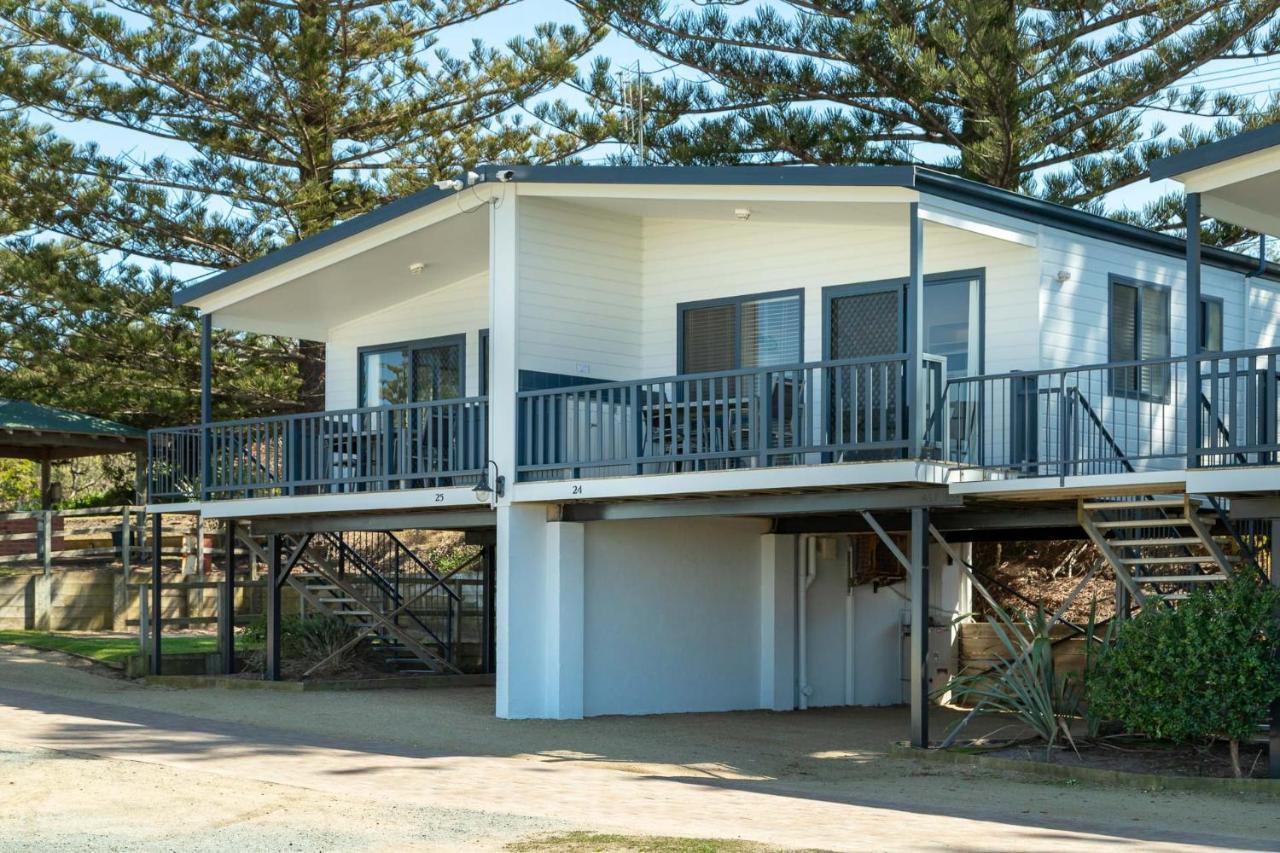 Tuross Beach Cabins & Campsites Tuross Heads Exterior foto